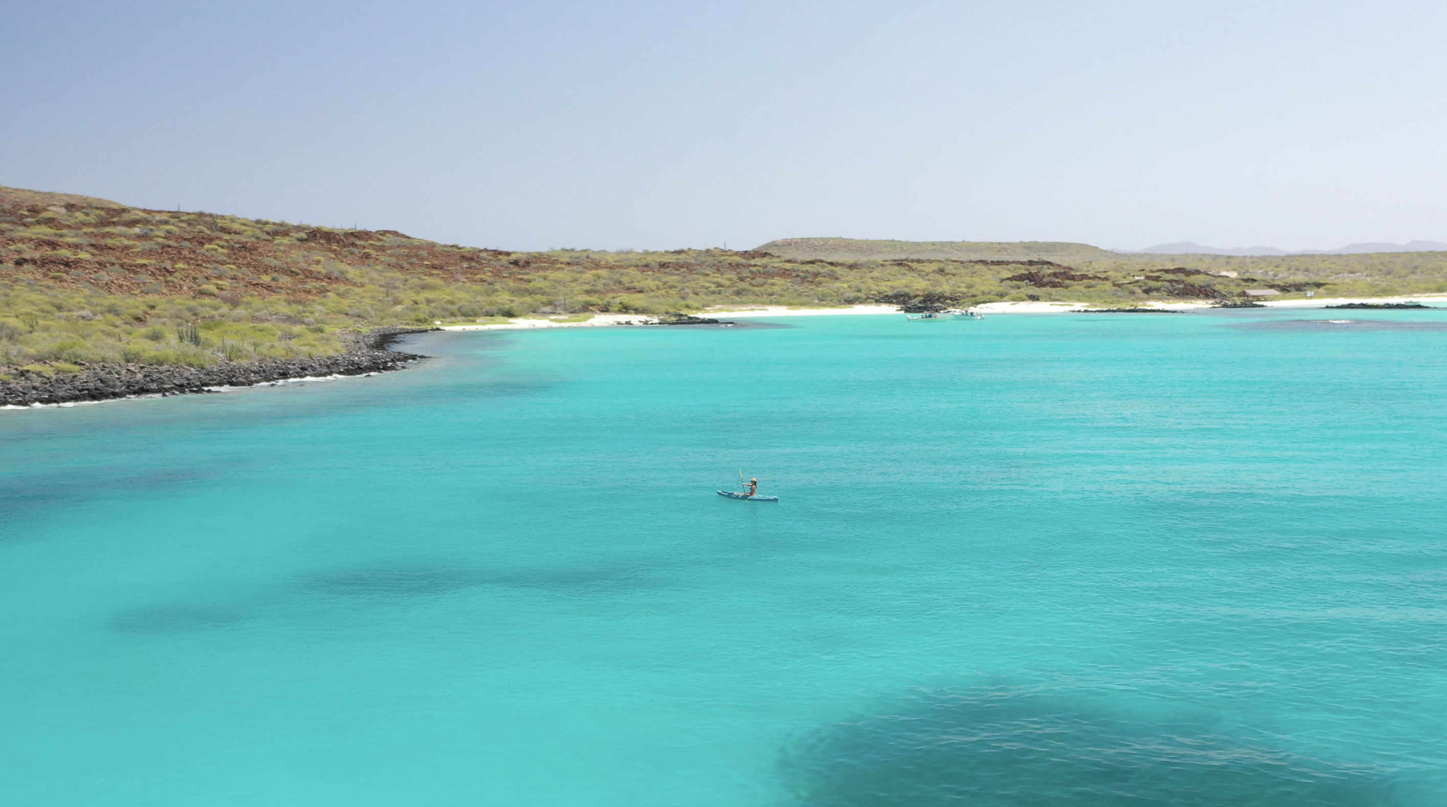 Mesmerizing turquoise waters, kayaking in Loreto.