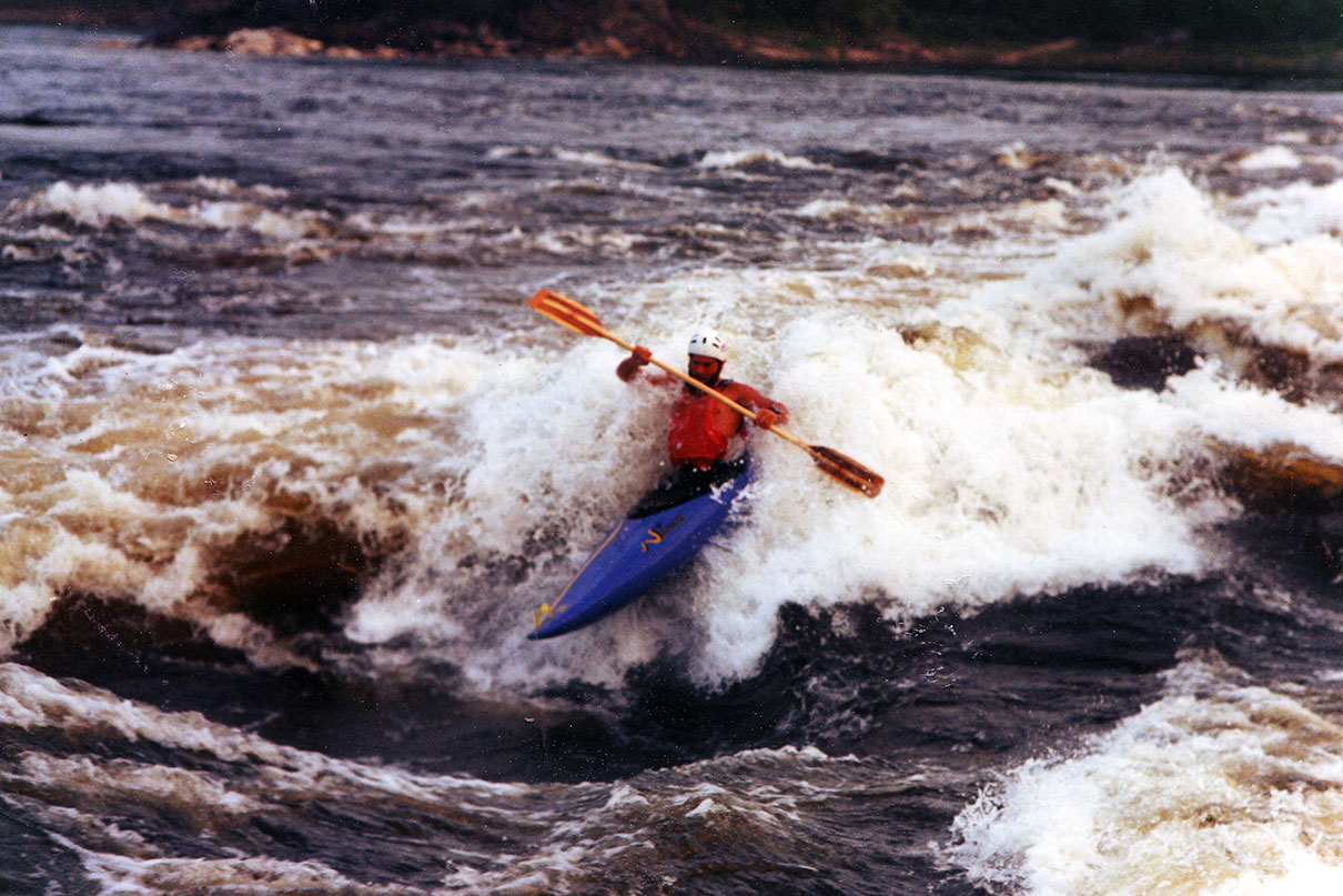 LJ Wilson surfing Baby Face in a Perception Pirouette, circa 1987