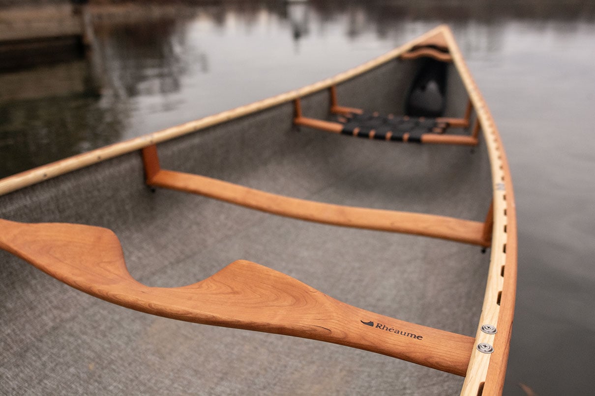 detail photo of the yoke of the Rheaume Explorer 16 canoe