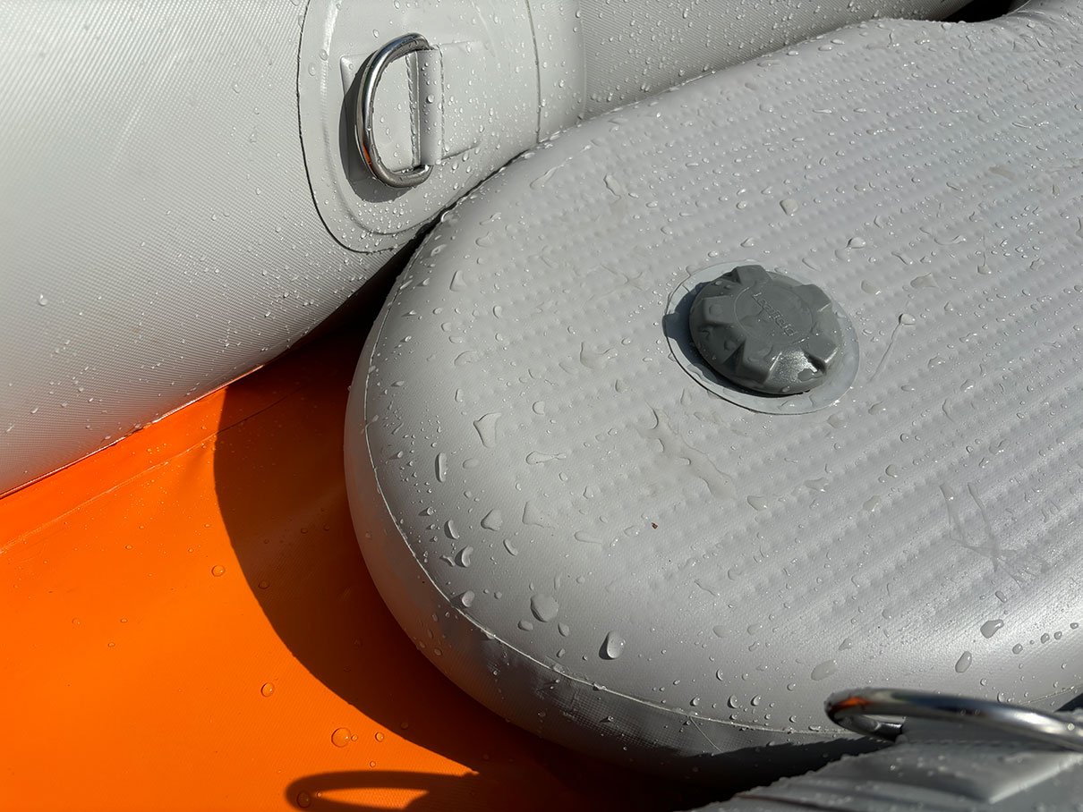 detail photo of Nyce Haul inflatable kayak